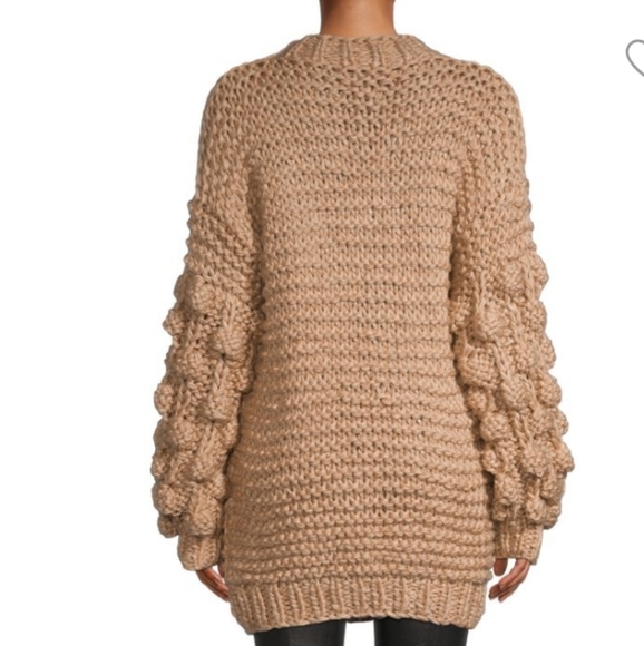 STELLAH Chunky Hand-Knit Longline Sweater - Picture 2 of 6